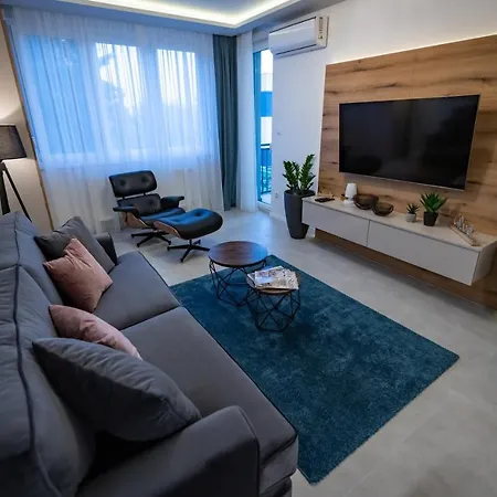 Family Resort Subotica Apartments Екстериор снимка