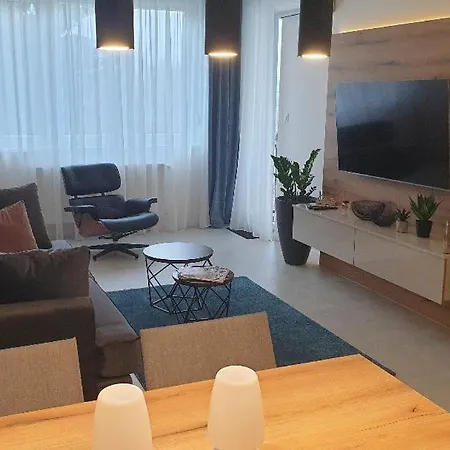Family Resort Subotica Apartments Екстериор снимка