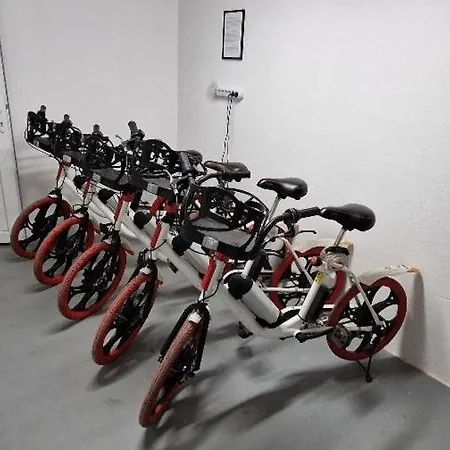 Family Resort Subotica Apartments Екстериор снимка
