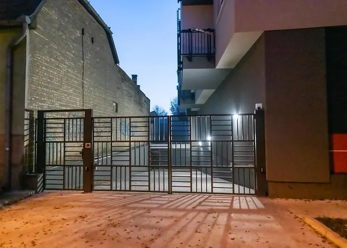Family Resort Subotica Apartments